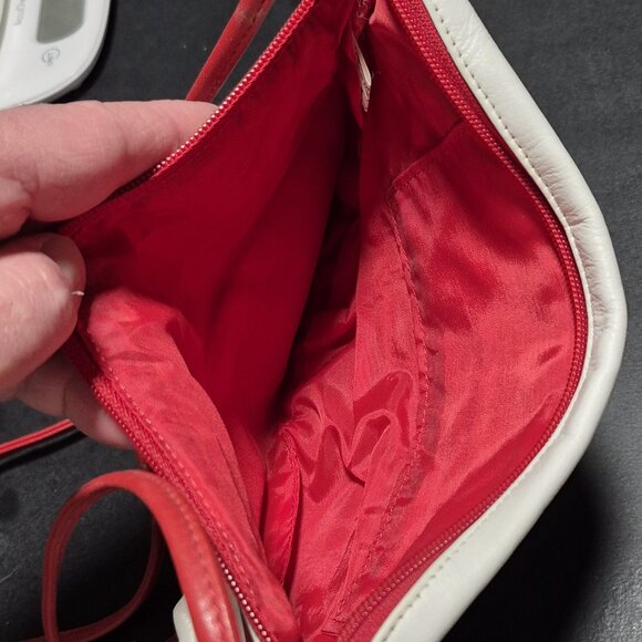 Red and White Striped Cabrelli Bag Genuine Leather - Picture 3 of 6